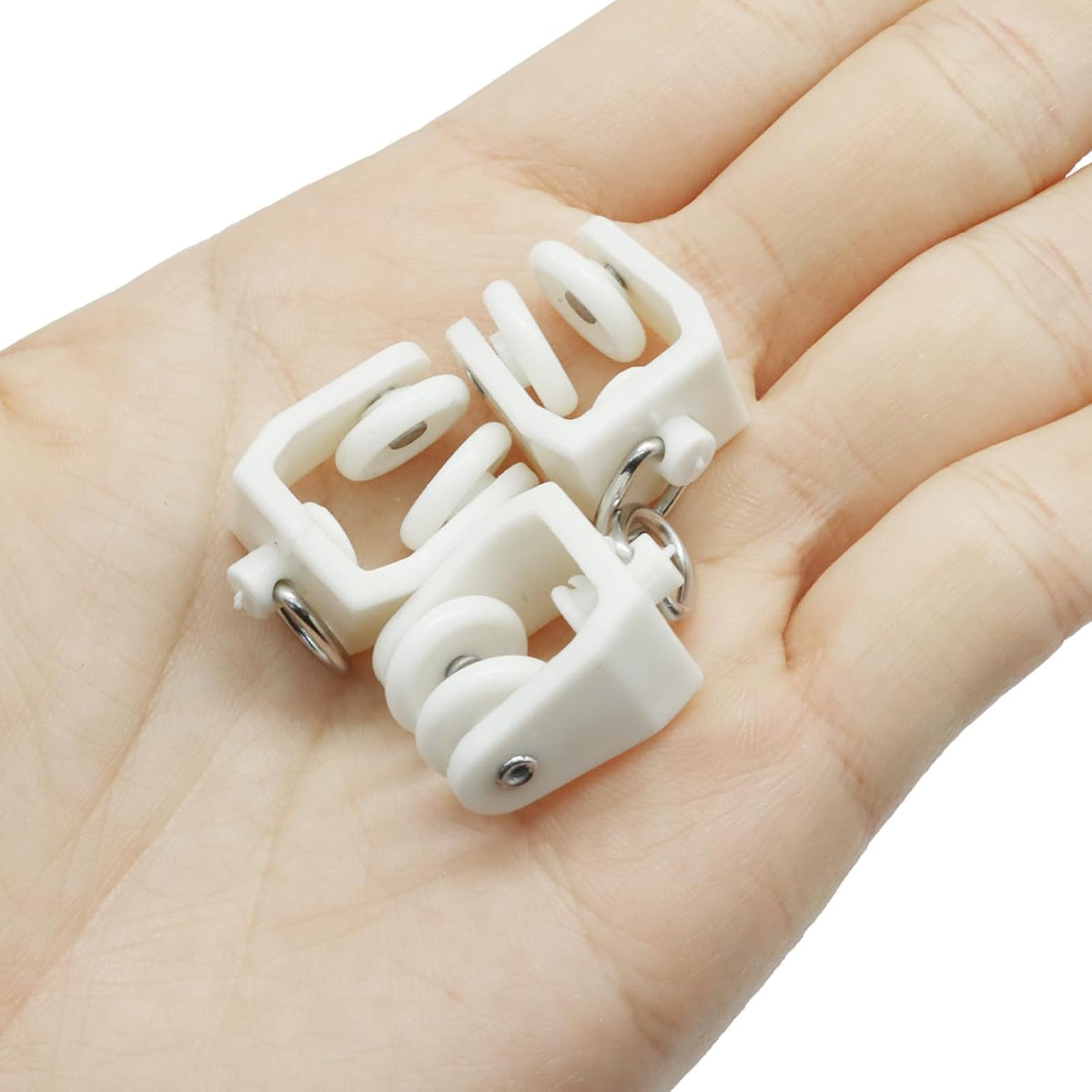 100 Pcs Flexible Curtain Track Rollers, Bendable Clips White Hooks Plastic Gliders, Drapery Rail for Shower Window/Decorators